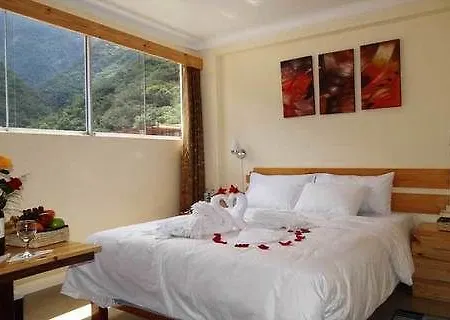 Vista Machu Picchu Hostel
